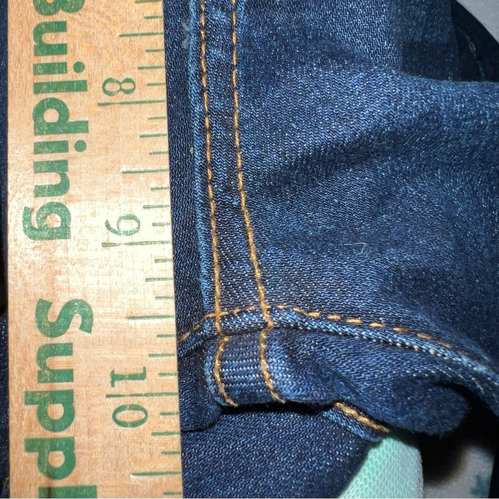 7 For All Mankind Dark Wash Blue Bootcut Mid Rise Jeans Women’s Size 32 - Picture 12 of 17